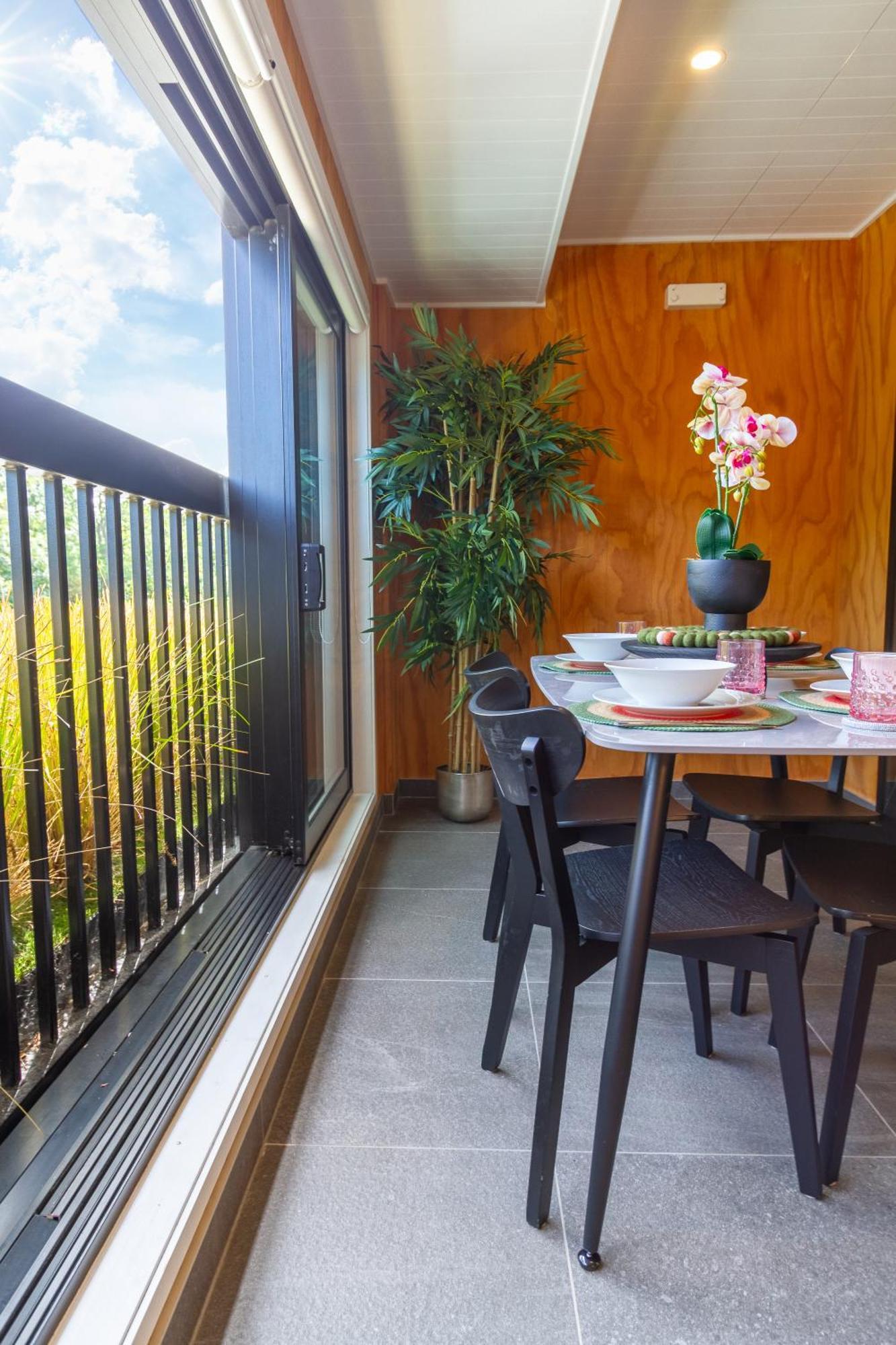 Cozy 1-Bed Apartment With Park Views, Sleeps 4 Christchurch Zewnętrze zdjęcie